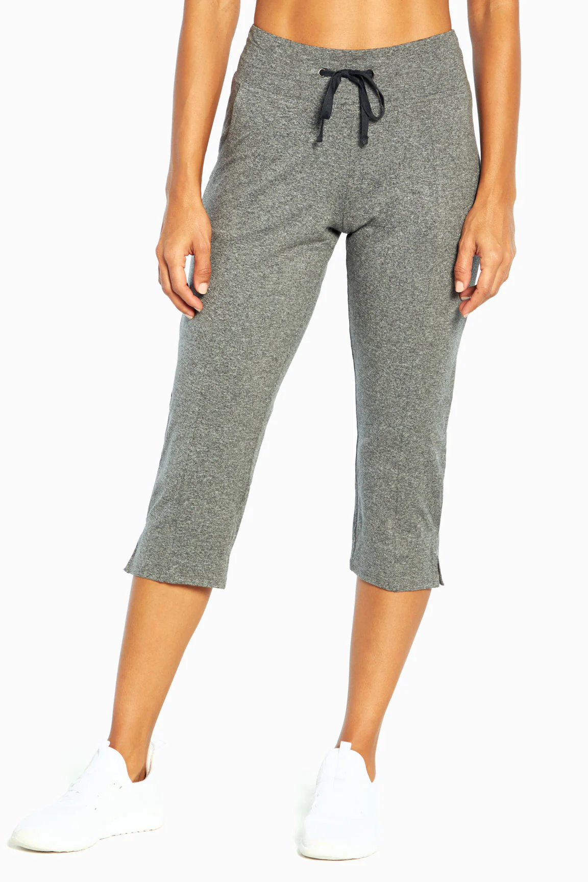 Mona Capri - Image 5